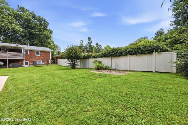 2410 Mahan Dr, Louisville, KY 40299