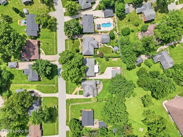 2410 Mahan Dr, Louisville, KY 40299