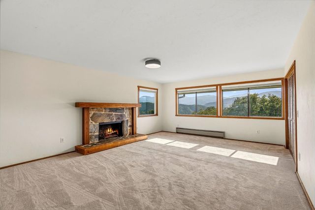 31485 Via Las Rosas, Carmel Valley, CA 93924