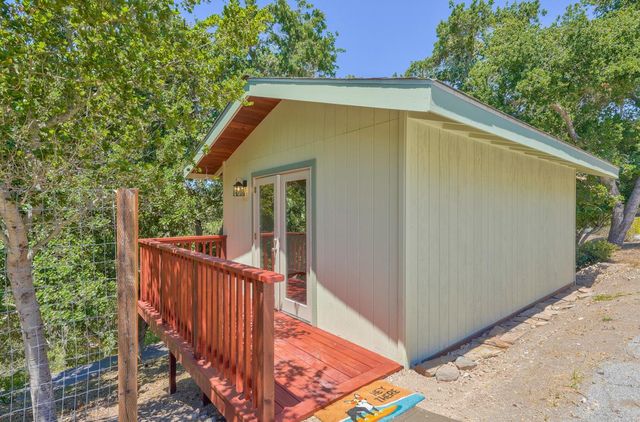 31485 Via Las Rosas, Carmel Valley, CA 93924