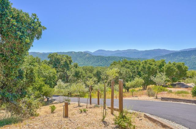 31485 Via Las Rosas, Carmel Valley, CA 93924