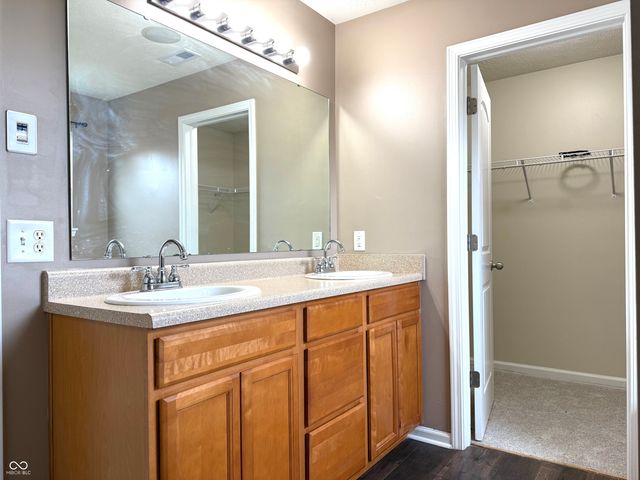 15340 Atkinson Drive, Noblesville, IN 46060