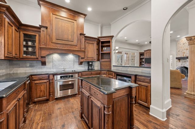 2208 Fair Oaks Drive, Bridgeport, TX 76426