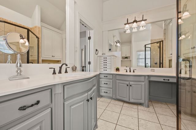 2208 Fair Oaks Drive, Bridgeport, TX 76426