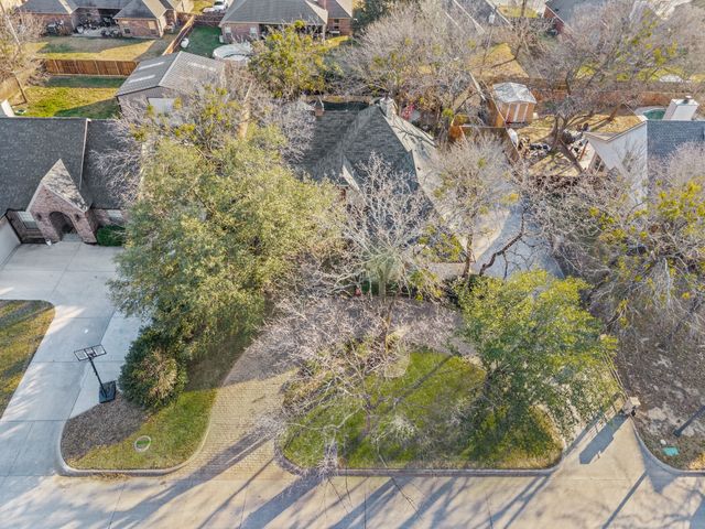 2208 Fair Oaks Drive, Bridgeport, TX 76426