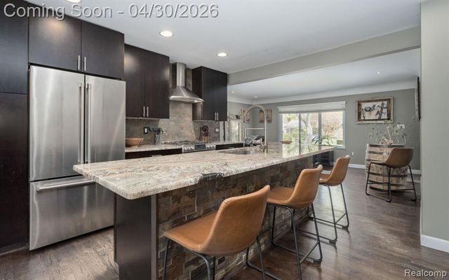 1220 Genesee Drive, Royal Oak, MI 48073