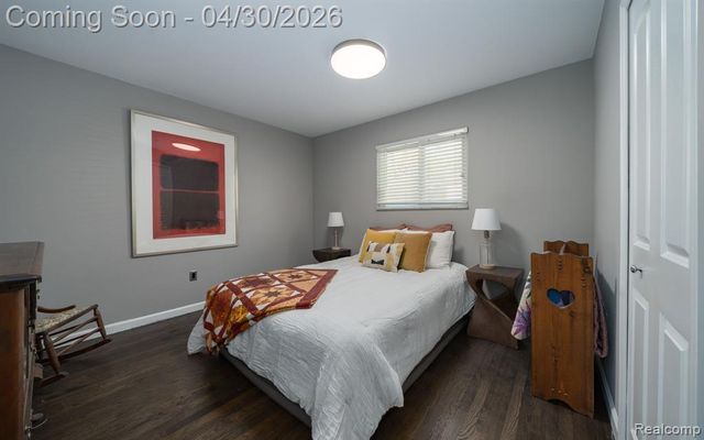 1220 Genesee Drive, Royal Oak, MI 48073