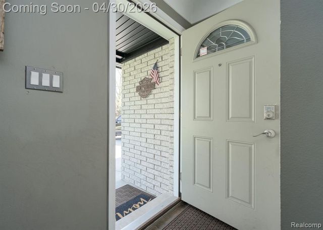 1220 Genesee Drive, Royal Oak, MI 48073