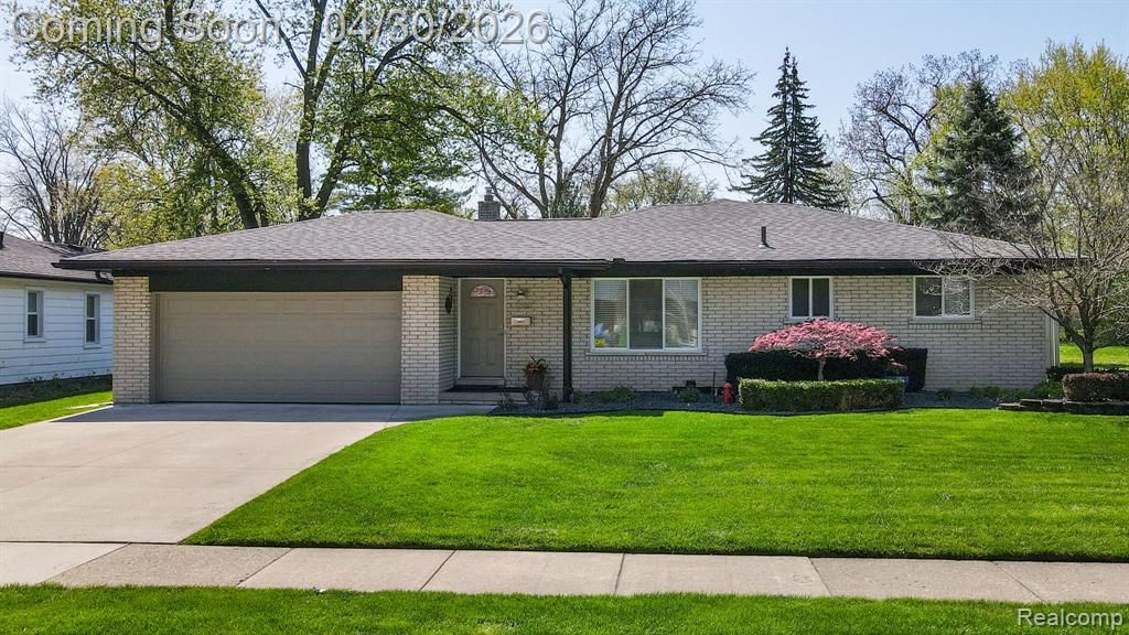 1220 Genesee Drive, Royal Oak, MI 48073