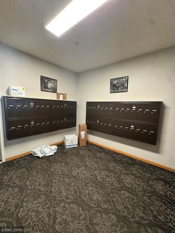 2231 Penn Place 114, North Saint Paul, MN 55109