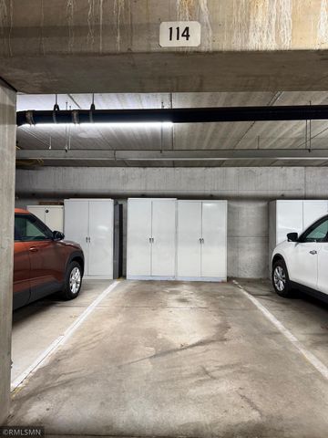 2231 Penn Place 114, North Saint Paul, MN 55109