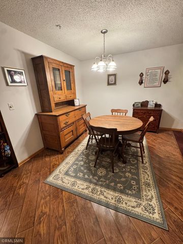 2231 Penn Place 114, North Saint Paul, MN 55109