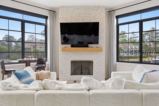 1 Bridgetown Rd, Hilton Head Island, SC 29928