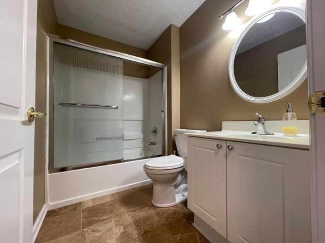2001 Berrancher Drive, Columbus, OH 43228