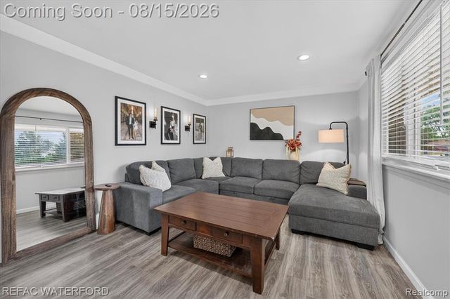 3476 Levee Street, Waterford, MI 48329
