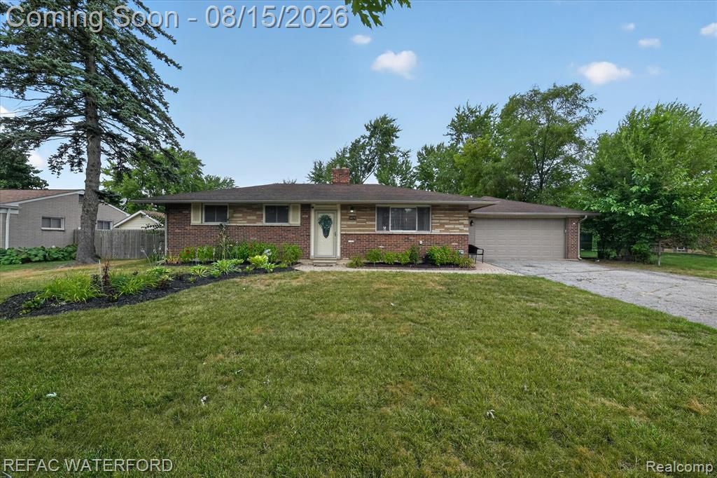 3476 Levee Street, Waterford, MI 48329