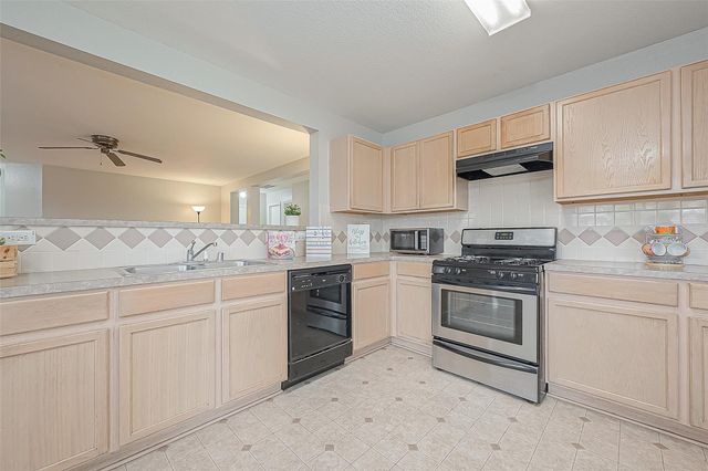 3727 Morning Cove Lane, Katy, TX 77449