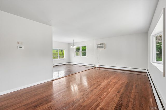 53 W Ridge Road, Warwick, NY 10990