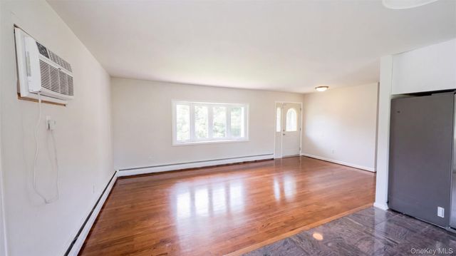 53 W Ridge Road, Warwick, NY 10990