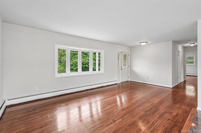 53 W Ridge Road, Warwick, NY 10990
