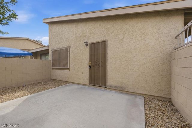 2261 Tall Pine Drive, Las Vegas, NV 89108