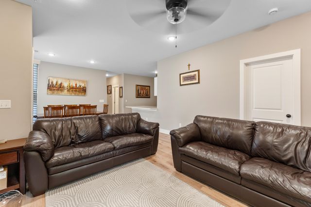 4530 N Sandplum St, Wichita, KS 67205