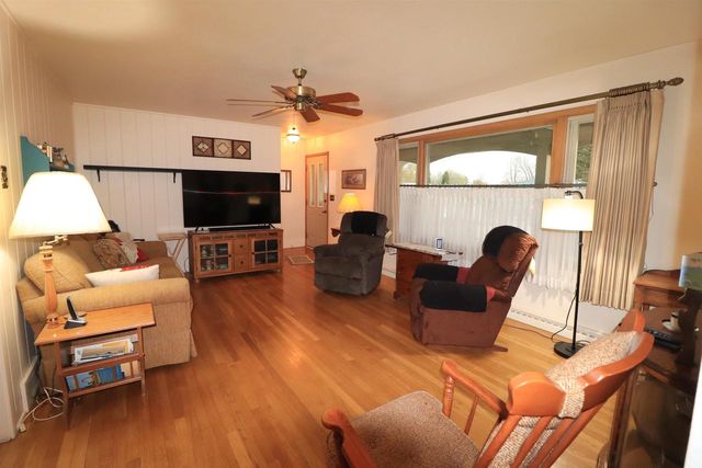 541 N Arch Street, Janesville, WI 53548