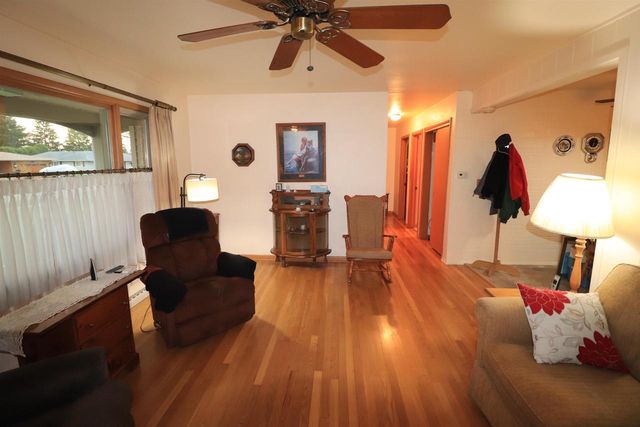 541 N Arch Street, Janesville, WI 53548