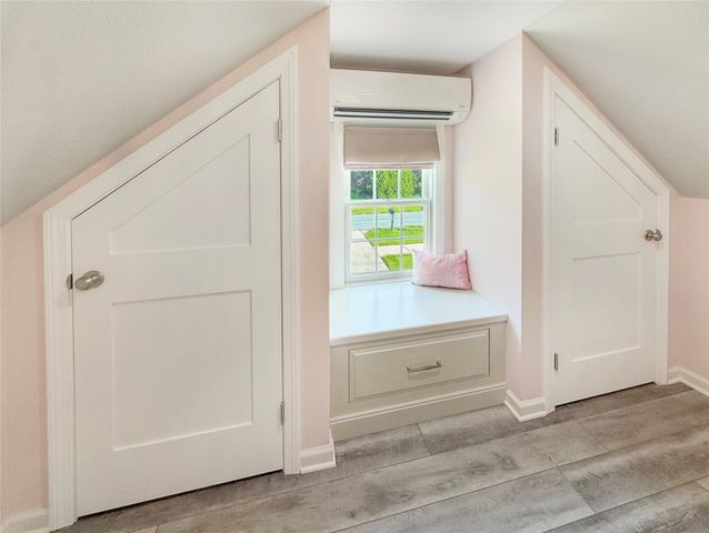 5820 FOREST Crossing, Erie, PA 16506
