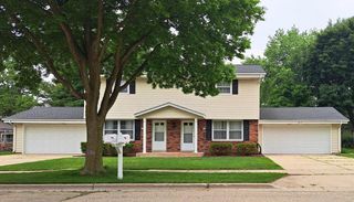 752 Imperial COURT #754, West Bend, WI 53095