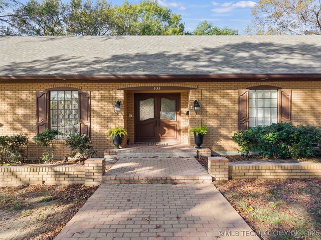 535 Sunset Drive SW, Ardmore, OK 73401