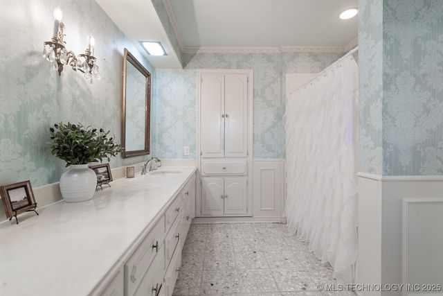 535 Sunset Drive SW, Ardmore, OK 73401