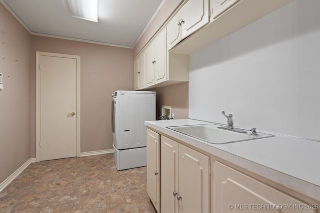 535 Sunset Drive SW, Ardmore, OK 73401