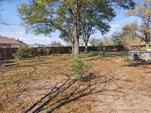 535 Sunset Drive SW, Ardmore, OK 73401