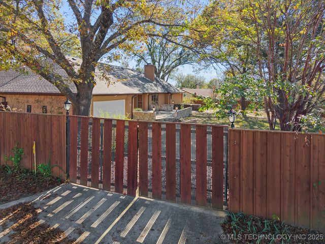 535 Sunset Drive SW, Ardmore, OK 73401