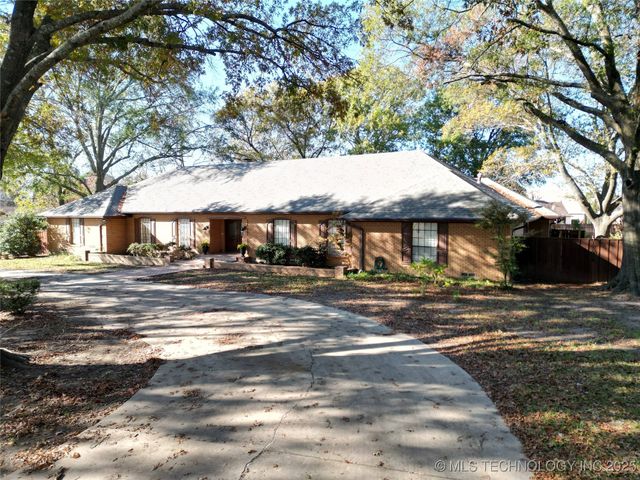 535 Sunset Drive SW, Ardmore, OK 73401