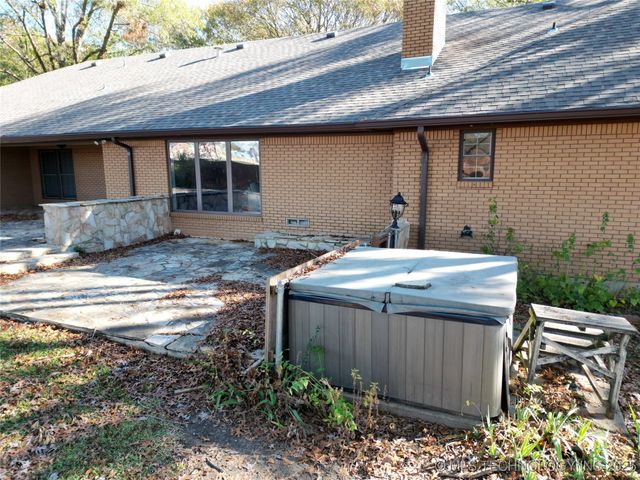 535 Sunset Drive SW, Ardmore, OK 73401