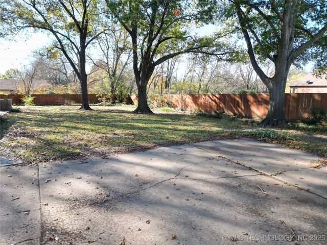 535 Sunset Drive SW, Ardmore, OK 73401