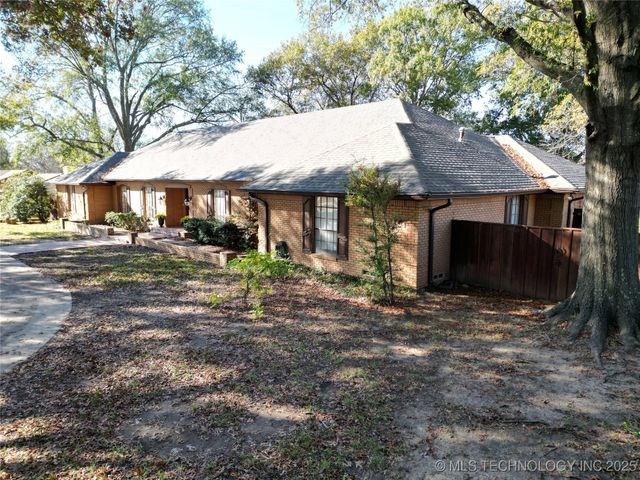 535 Sunset Drive SW, Ardmore, OK 73401