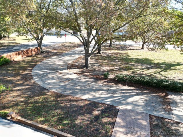 535 Sunset Drive SW, Ardmore, OK 73401