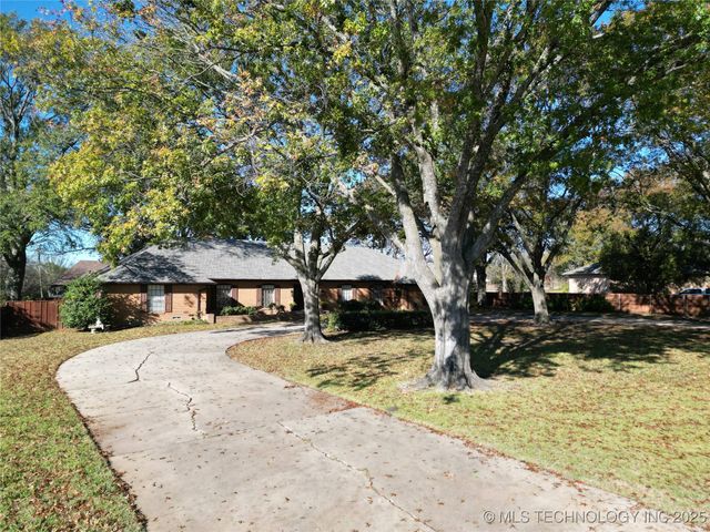 535 Sunset Drive SW, Ardmore, OK 73401