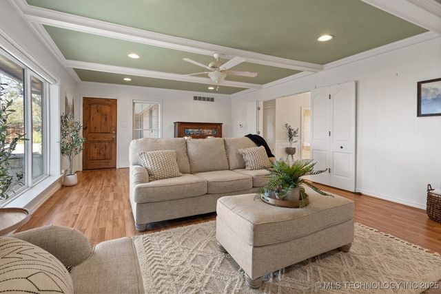 535 Sunset Drive SW, Ardmore, OK 73401