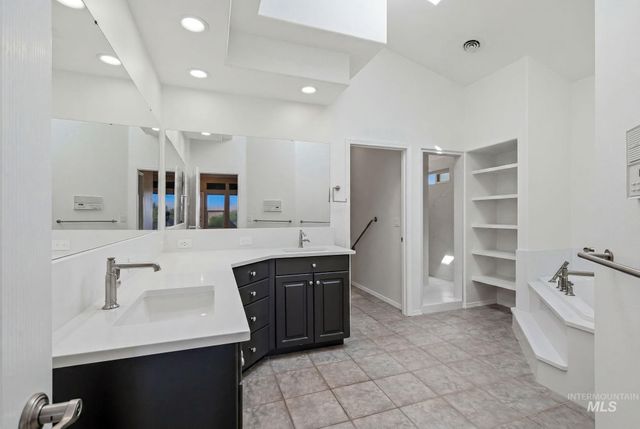 5660 N Star Ridge Way, Star, ID 83669