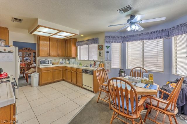 533 Coco Palms Avenue, Las Vegas, NV 89123