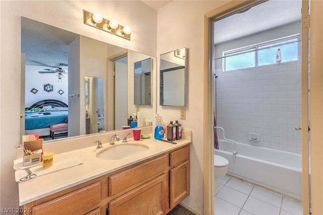 533 Coco Palms Avenue, Las Vegas, NV 89123