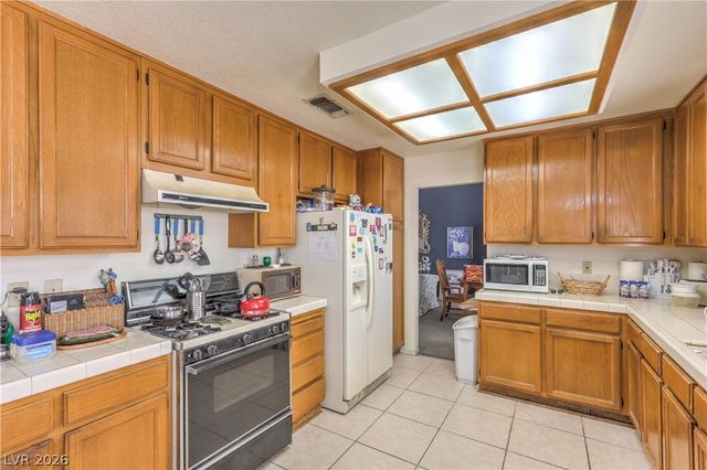 533 Coco Palms Avenue, Las Vegas, NV 89123