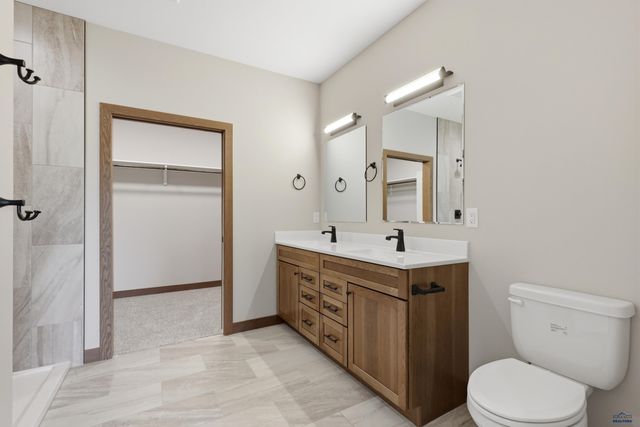 1222 PINNACLE CT, Rapid City, SD 57701