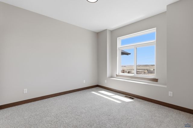 1222 PINNACLE CT, Rapid City, SD 57701