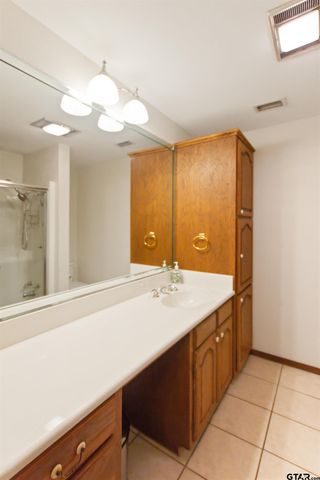 782 Rosie Wady Rd, Gladewater, TX 75647