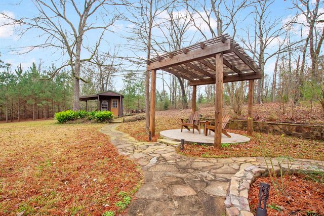 782 Rosie Wady Rd, Gladewater, TX 75647